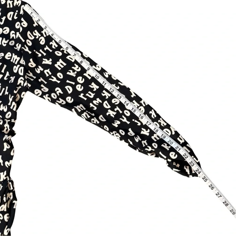 Mango‎ Typographic Print Maxi Dress Womens 4 Black Cream NWT Long Sleeve Ruched